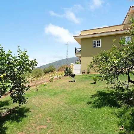 House Vochozka 招待所